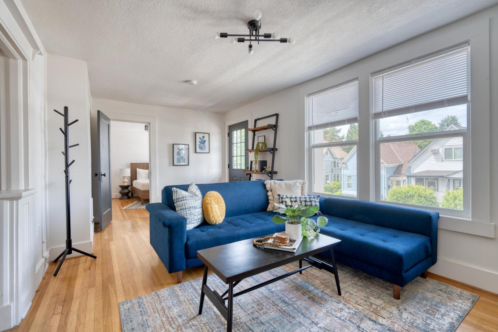 Apartment - La Casa Burnside -local Eateries -shops - Bars Portland